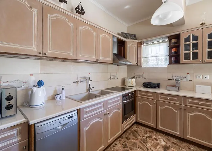 Castellano * Monemvasía